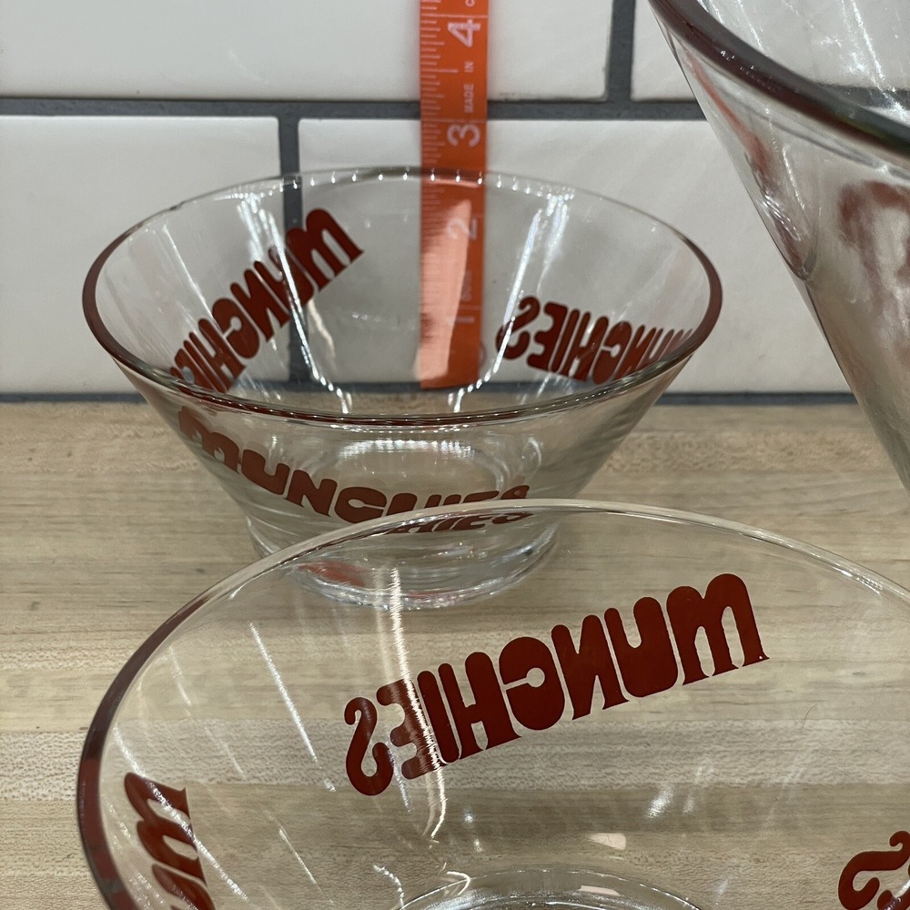 Vintage Munchies Wheaton Glass Snack Bowl Set Red Typography Heavy Set of 7 * - Picture 8 of 16